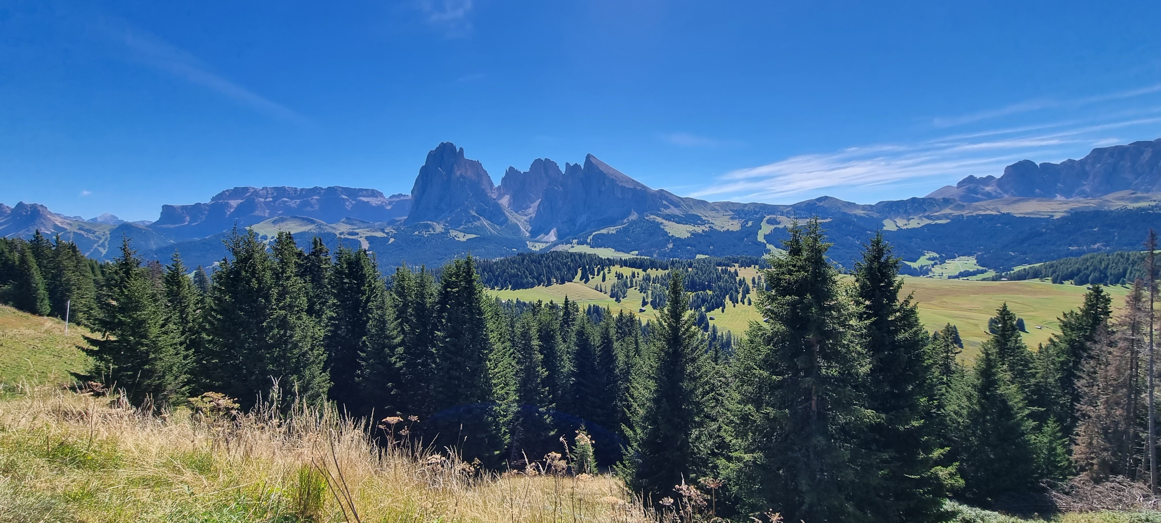 Tranquil Hike at the Adolf Munkel Trail in Val di Funes